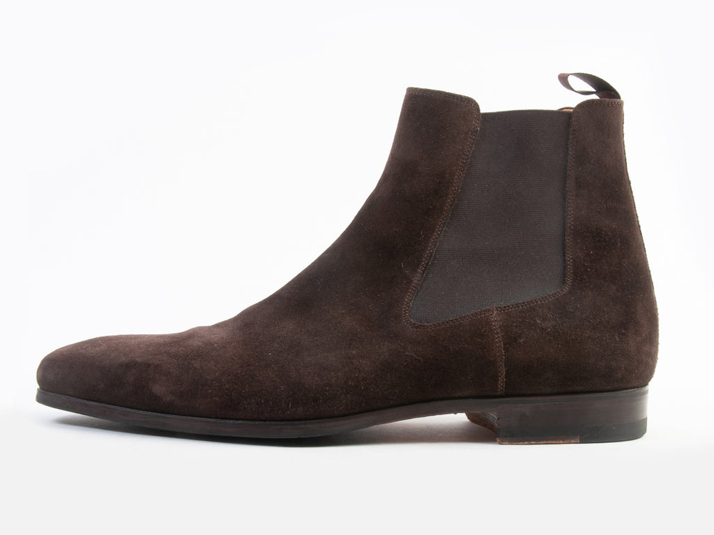 Magnanni Brown Suede Chelsea Boots