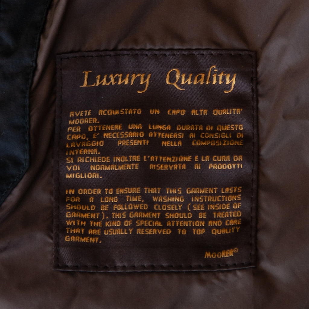 Moorer Black Cattaneo Quilted Water-Repellant Down Jacket Luxmrkt.com