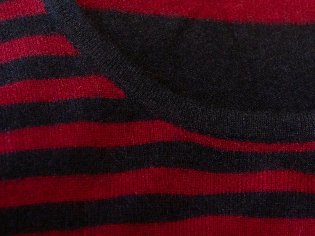 Saks Fifth Avenue NWT Black and Burgundy Striped Cashmere Crewneck Sweater