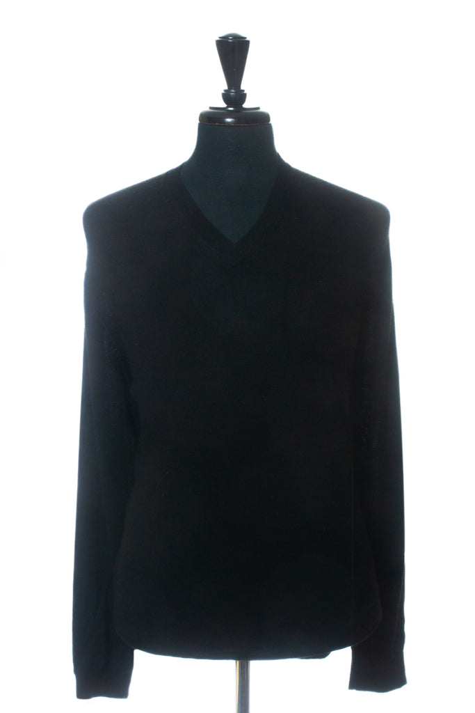 Saks Fifth Avenue NWT Black Merino Wool V-Neck Sweater