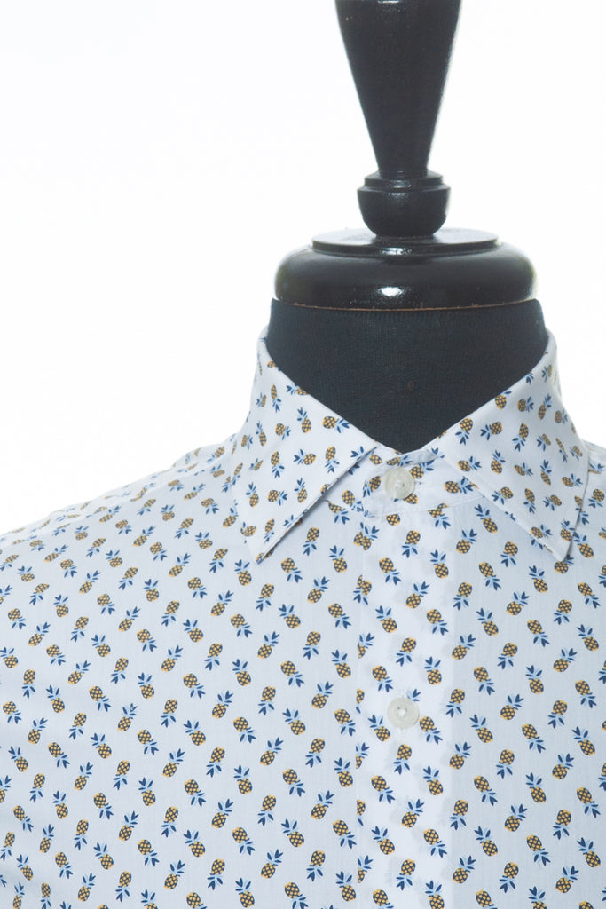 Culturata White Pineapple Print Tailored Fit Short Sleeve Shirt