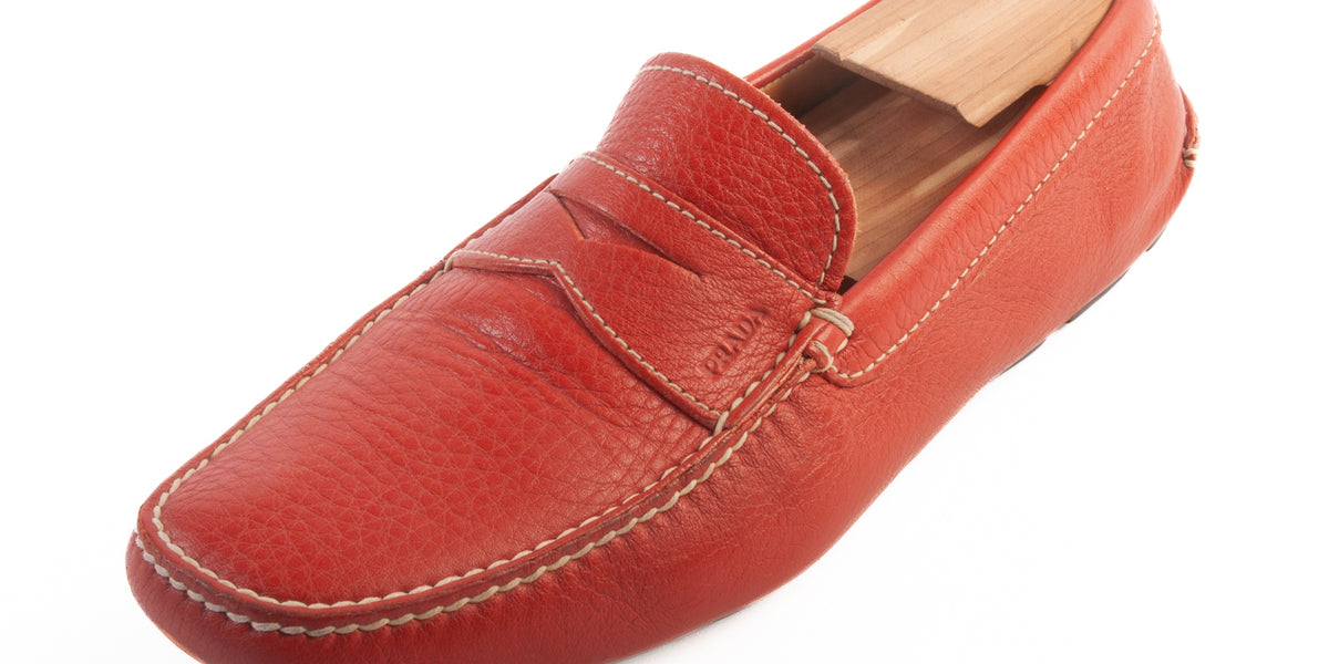 Prada Orange Pebbled Leather Driving Shoes Leather flats Prada Orange size 40 EU in Leather - 41120462 main image 3