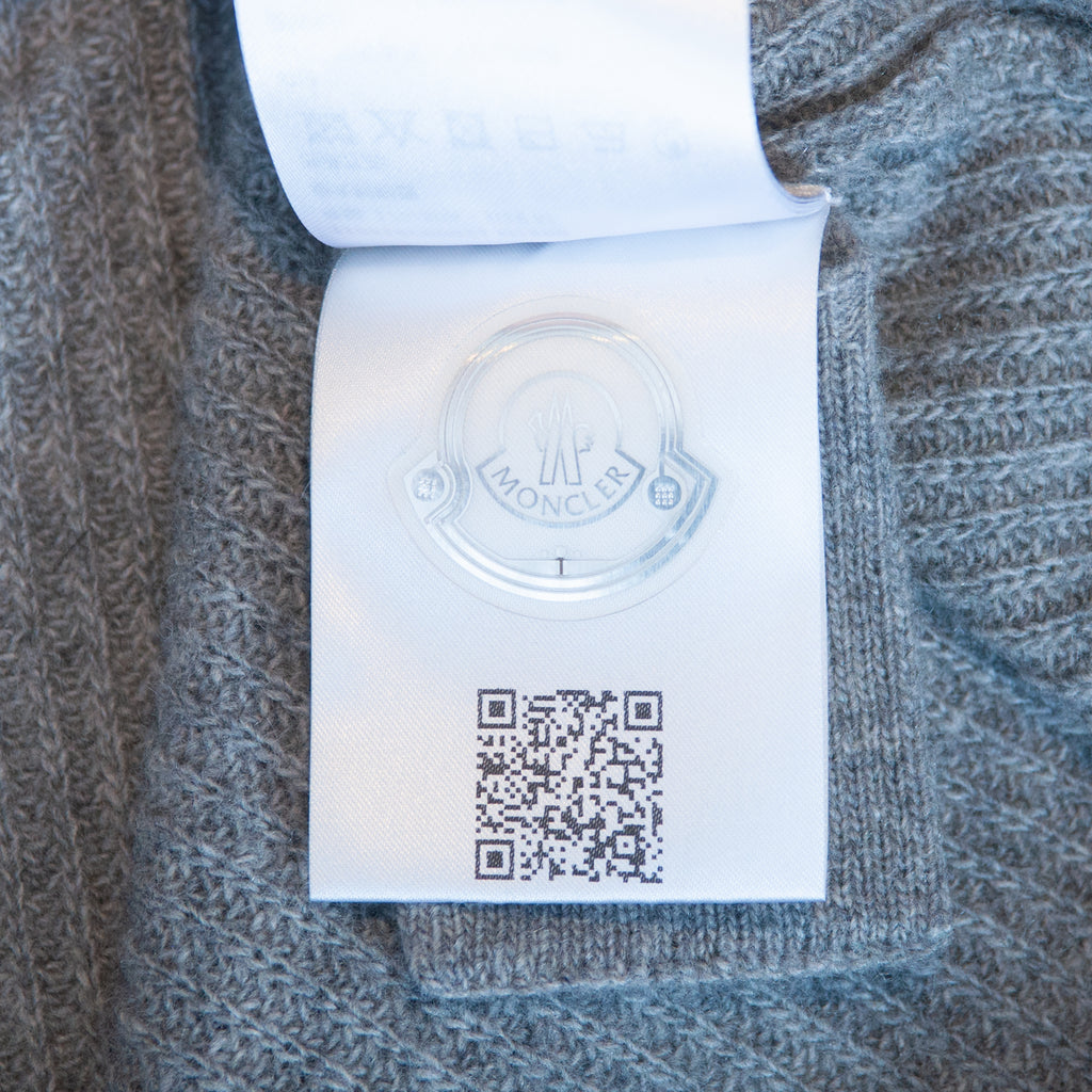 Moncler Grey Cashmere Blend Girocollo Tricot Crew Neck Sweater