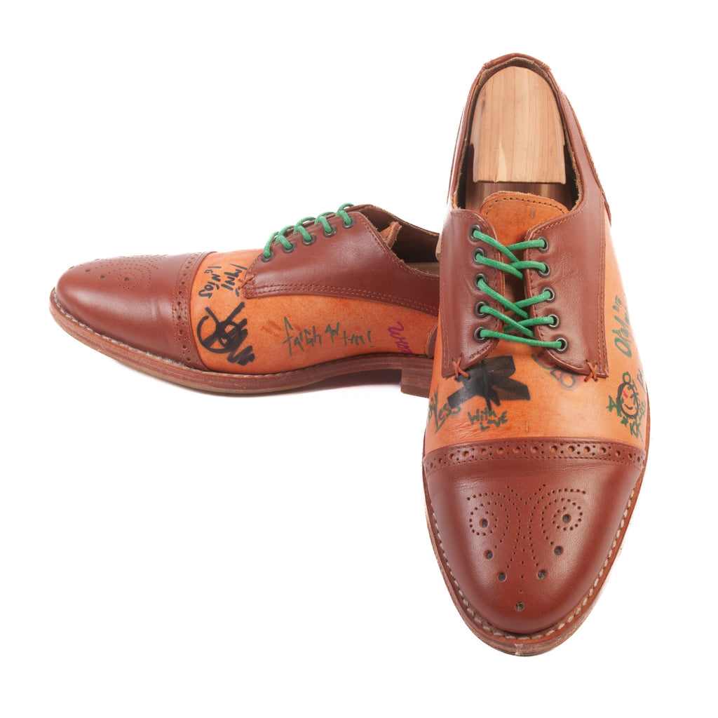 Zapato Sanchez Red Panda Graffiti Shoes at Luxmrkt consignment Edmonton luxmrkt.ca luxmrkt.com