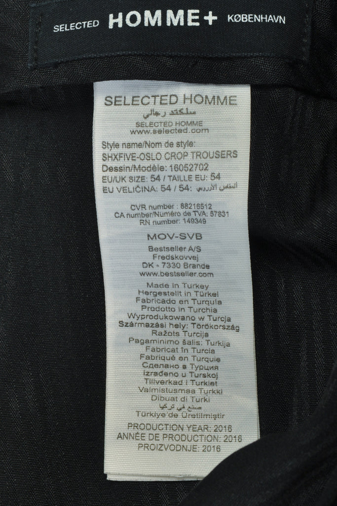 Homme+ Oslo Crop Trousers at Luxmrkt Mens Luxury Consignment Edmonton luxmrkt.ca luxmrkt.com
