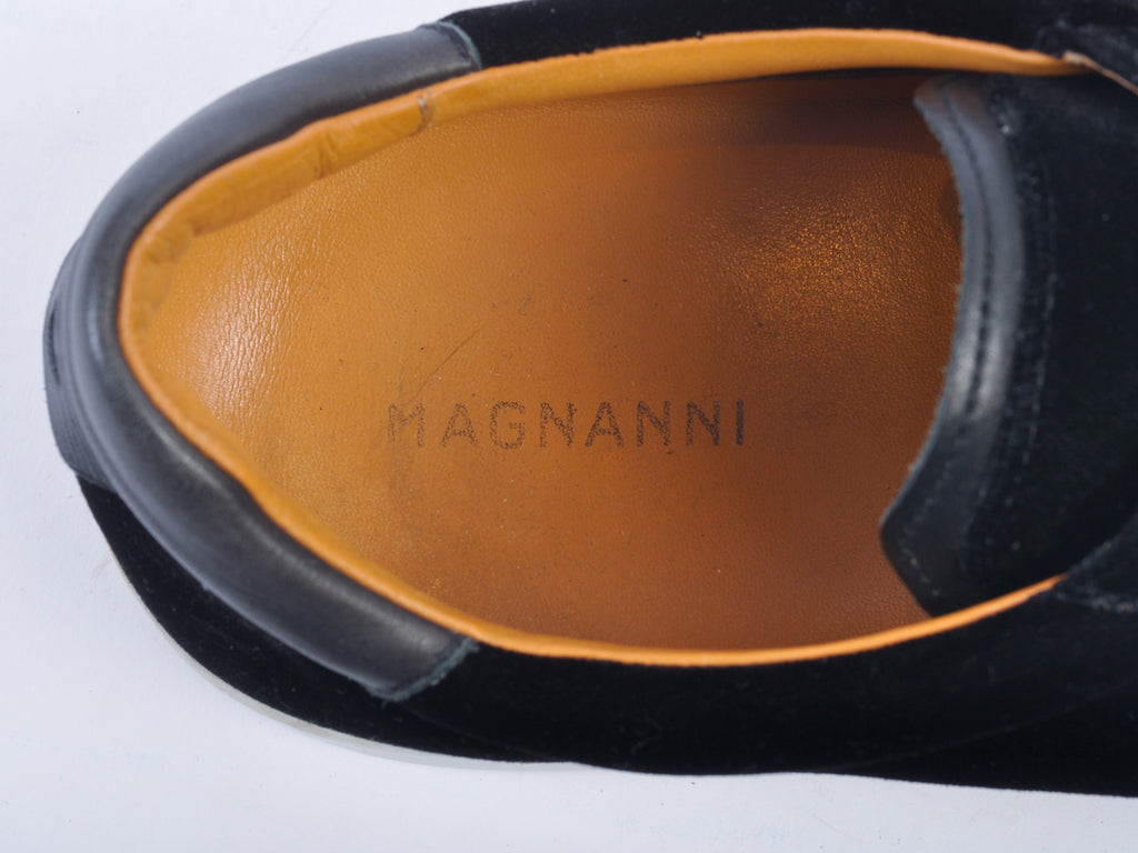 Magnanni Black Velvet Sneakers