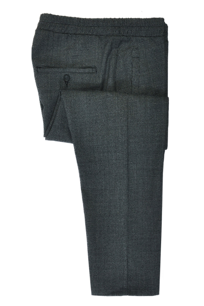 7d Twenty-One Cropped Pants at Luxmrkt Mens Luxury Consignment Edmonton luxmrkt.ca luxmrkt.com