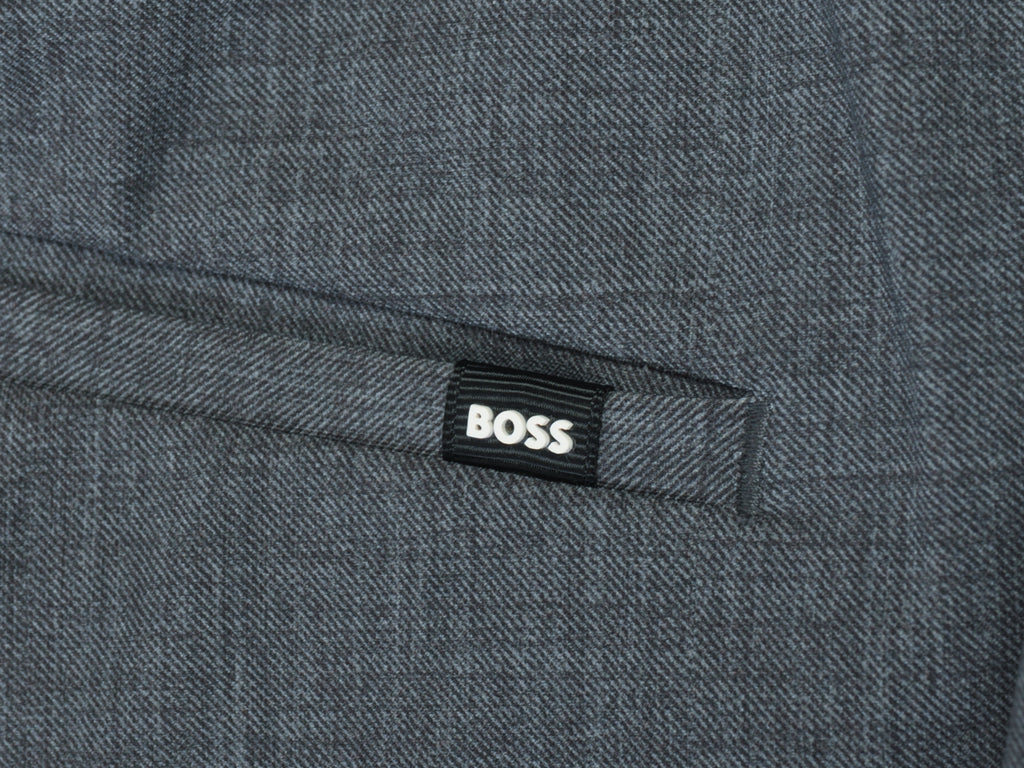 Hugo Boss P-Genius Slim Fit Pants at Luxmrkt Mens Luxury Consignment Edmonton luxmrkt.ca luxmrkt.com