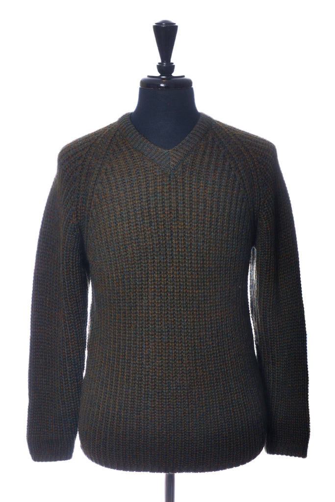 Wolsey Green Hand Framed V-Neck Sweater