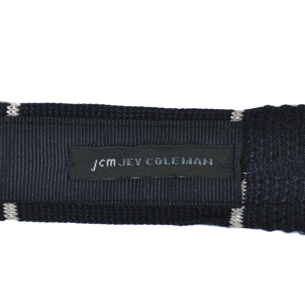 Jev Coleman White on Deep Navy Striped Knit Tie