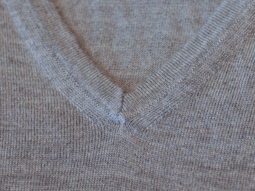 Profuomo Grey Merino Wool V-Neck Sweater