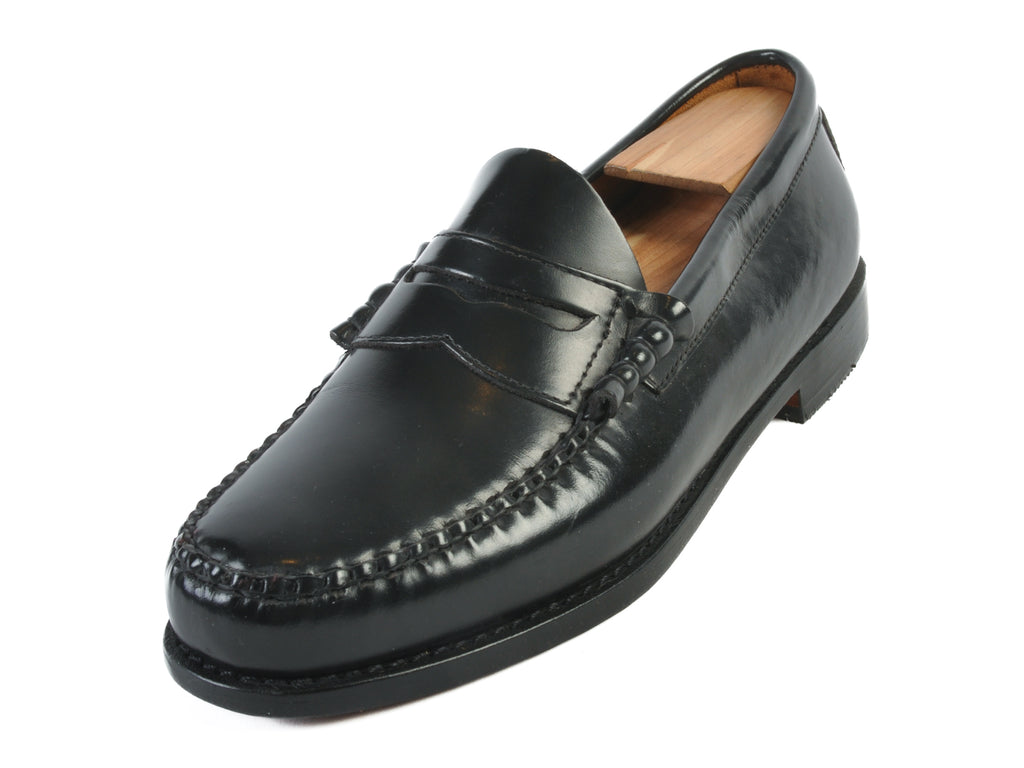 G.H. Bass & Co NWOB Black Weejuns Penny Loafers