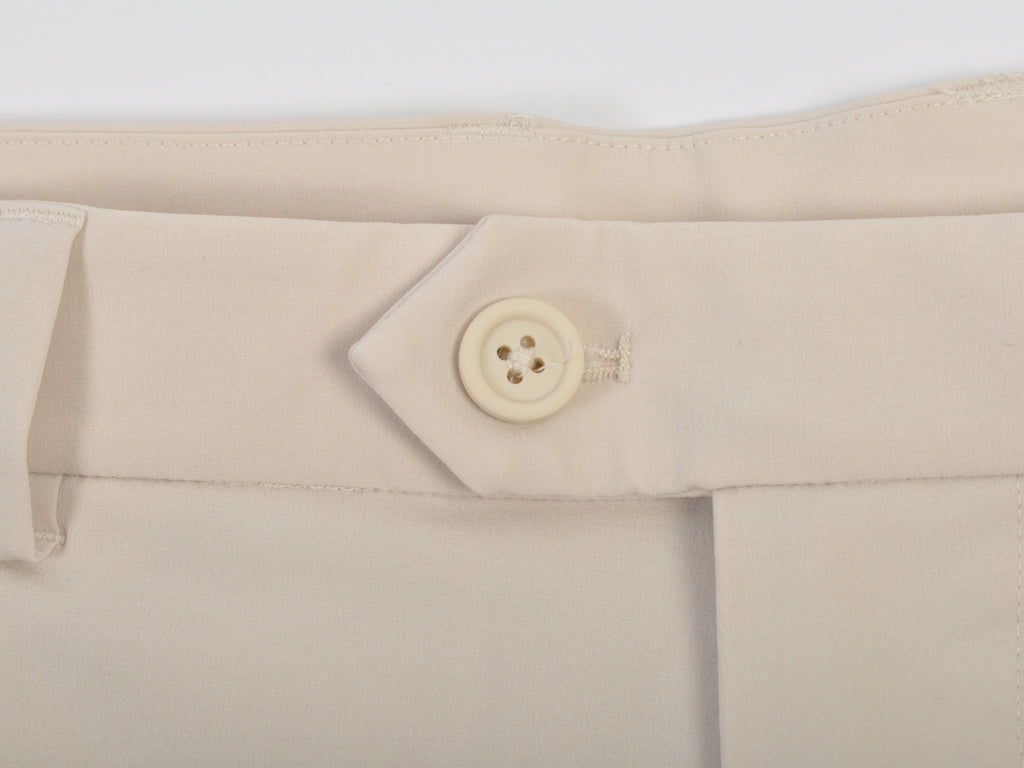 G/Fore Stone Beige Maverick 4-Way Stretch Golf Shorts