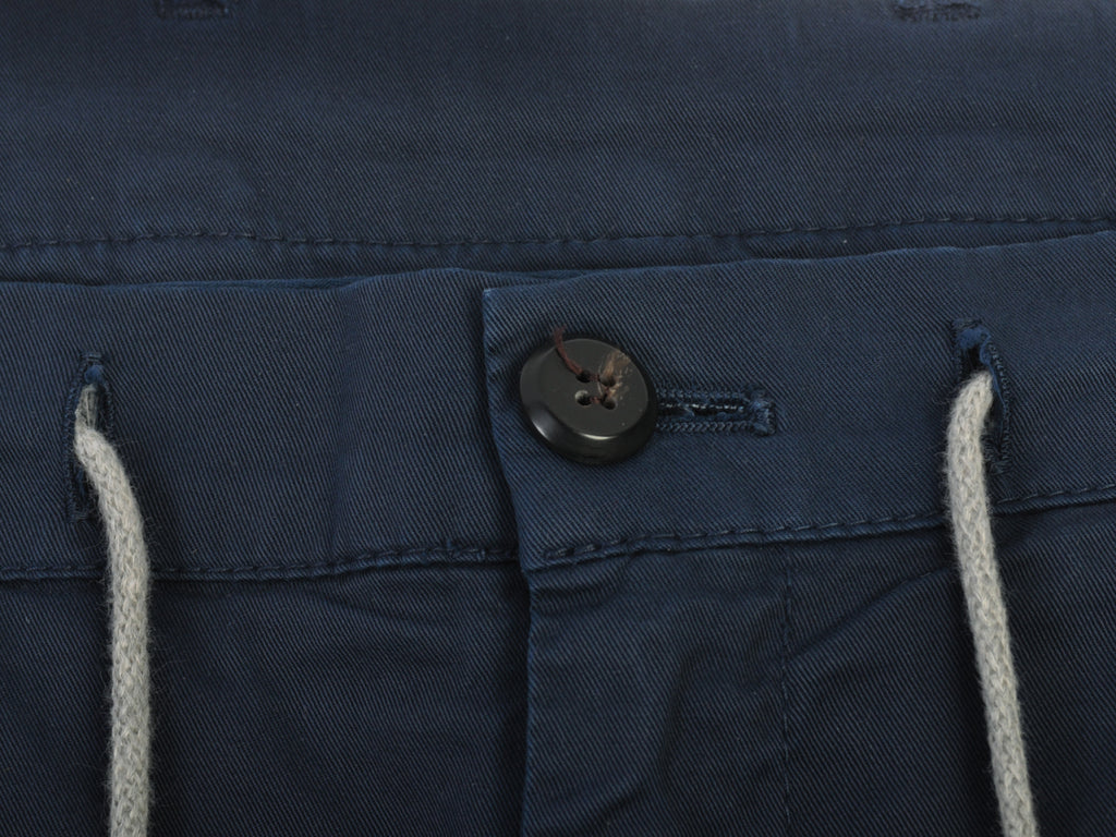 Eleventy Navy Blue Pleated Shorts