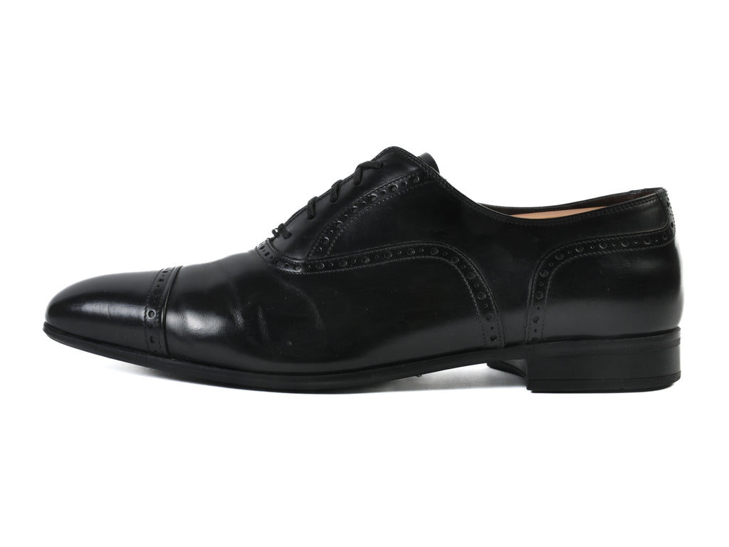 Salvatore Ferragamo Black Oxford Shoes