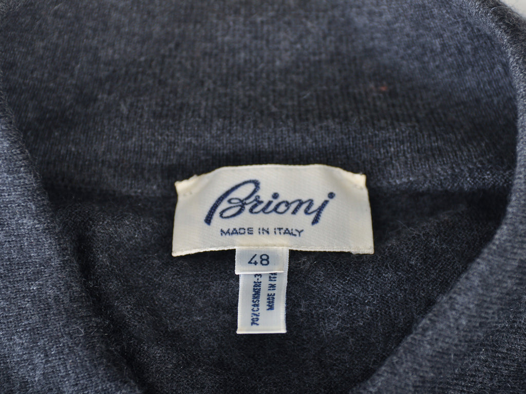 Brioni Dark Grey Silk Cashmere Collared Knit
