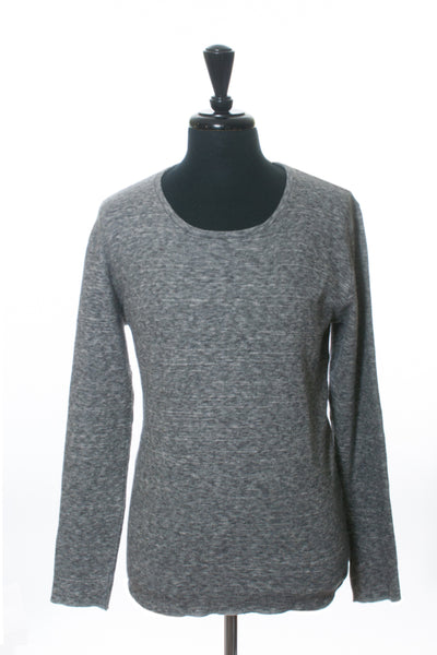 Hugo Boss Marled Grey Cotton Blend Sweater at Luxmrkt.com menswear consignment Edmonton.
