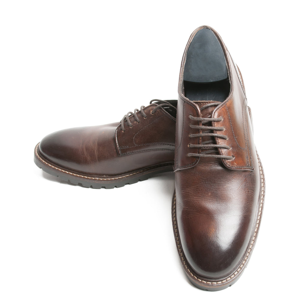 Base London Barrage Shoes in Washed Brown