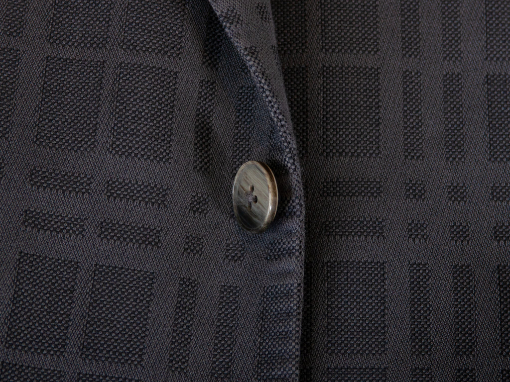 LBM 1911 Limited Edition Grey Check Slim Fit Blazer at Luxmrkt.com menswear consignment Edmonton.