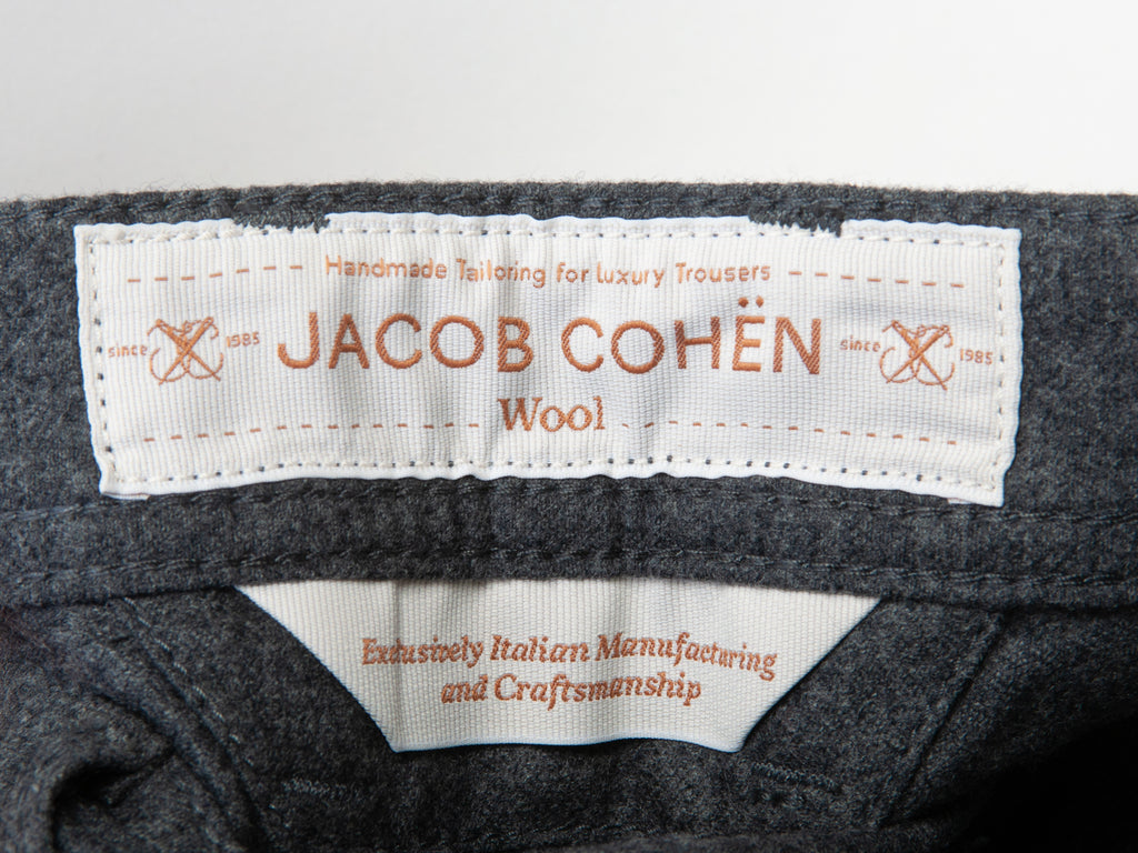 Jacob Cohen NWT Gray Flannel 688 Pants