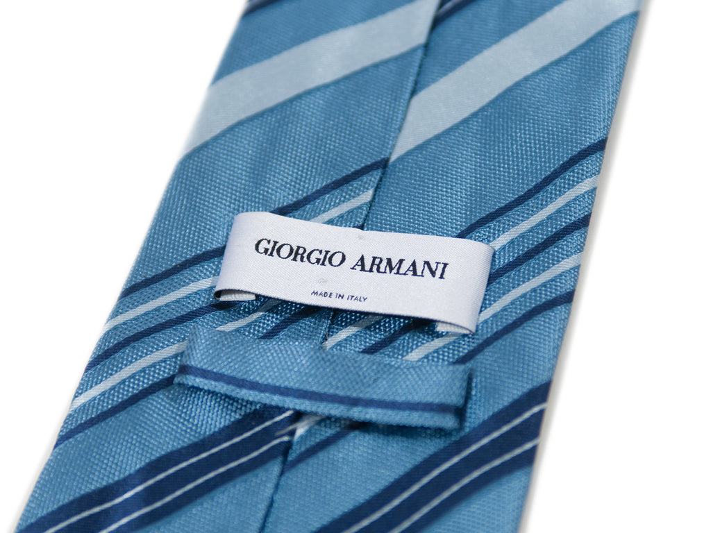 Giorgio Armani Blue Striped Silk Tie. Luxmrkt.com menswear consignment Edmonton.